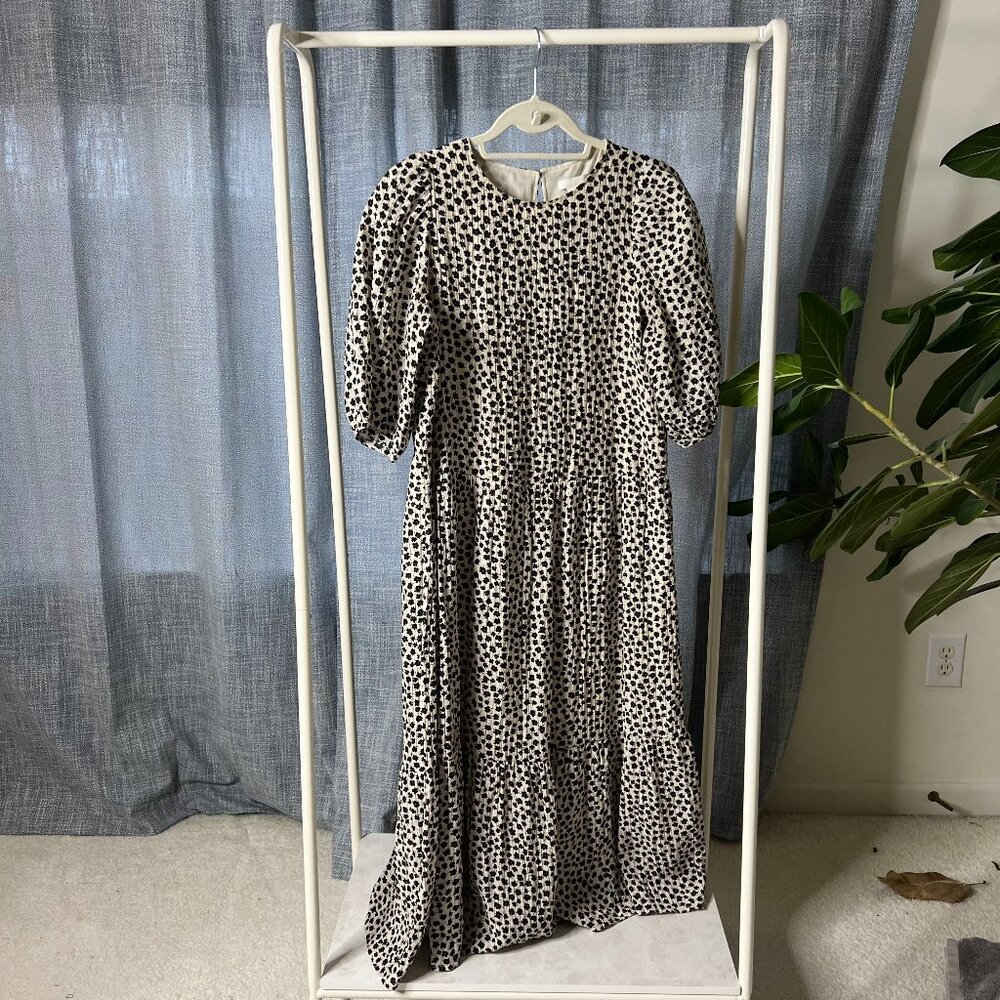 H&M XS Breezy Long Dress – Perfect for Warm Weather